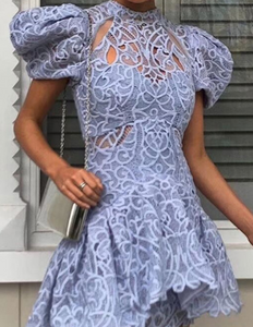 POWDER BLUE LACE KEYHOLE DRESS