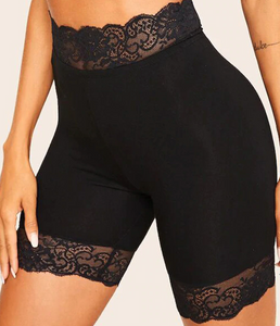 BLACK LACE TRIM BIKE SHORTS